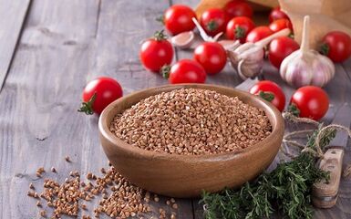 The benefits and disadvantages of the buckwheat diet